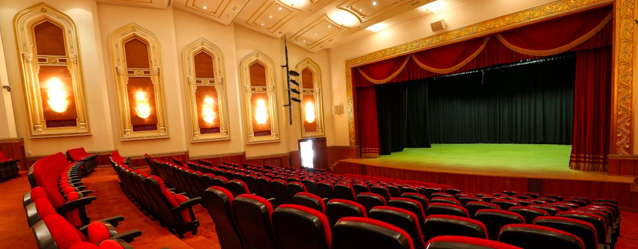 discover sharjah institute of theatrical arts1700085302