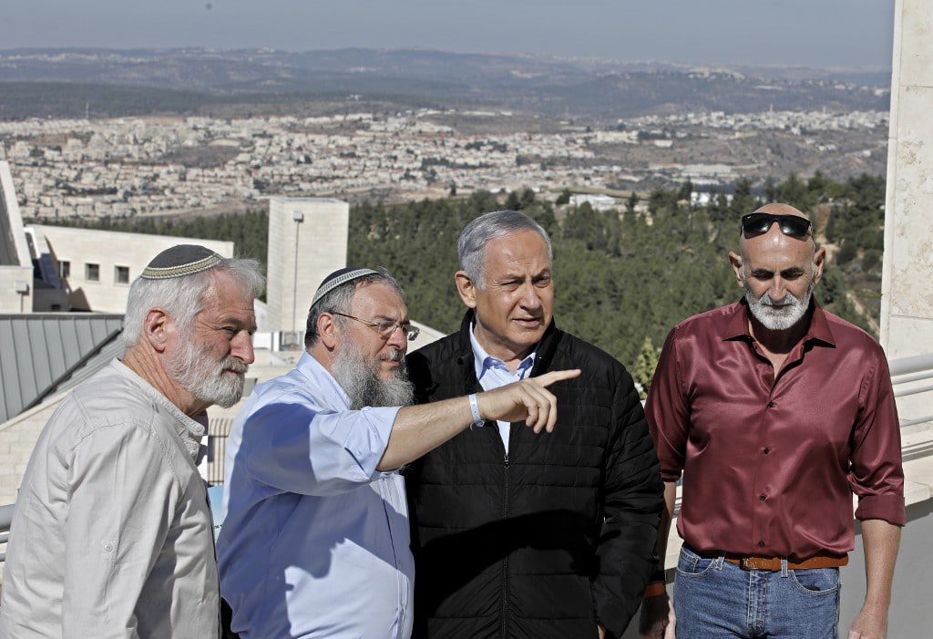 Translation Israeli settlement fanack AFP Menahem