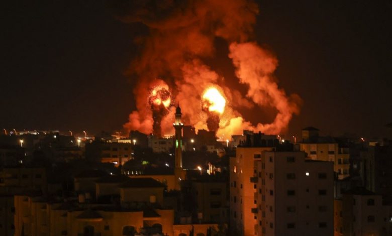 قصف غزة1701858964