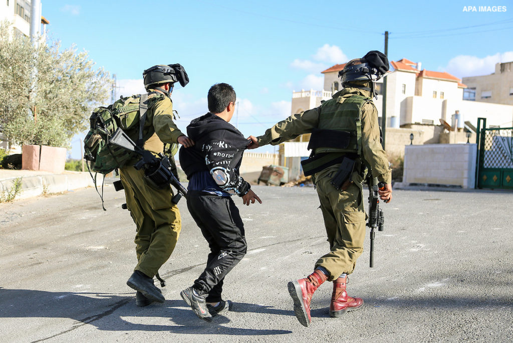 commentary israeli soldiers arrest 2