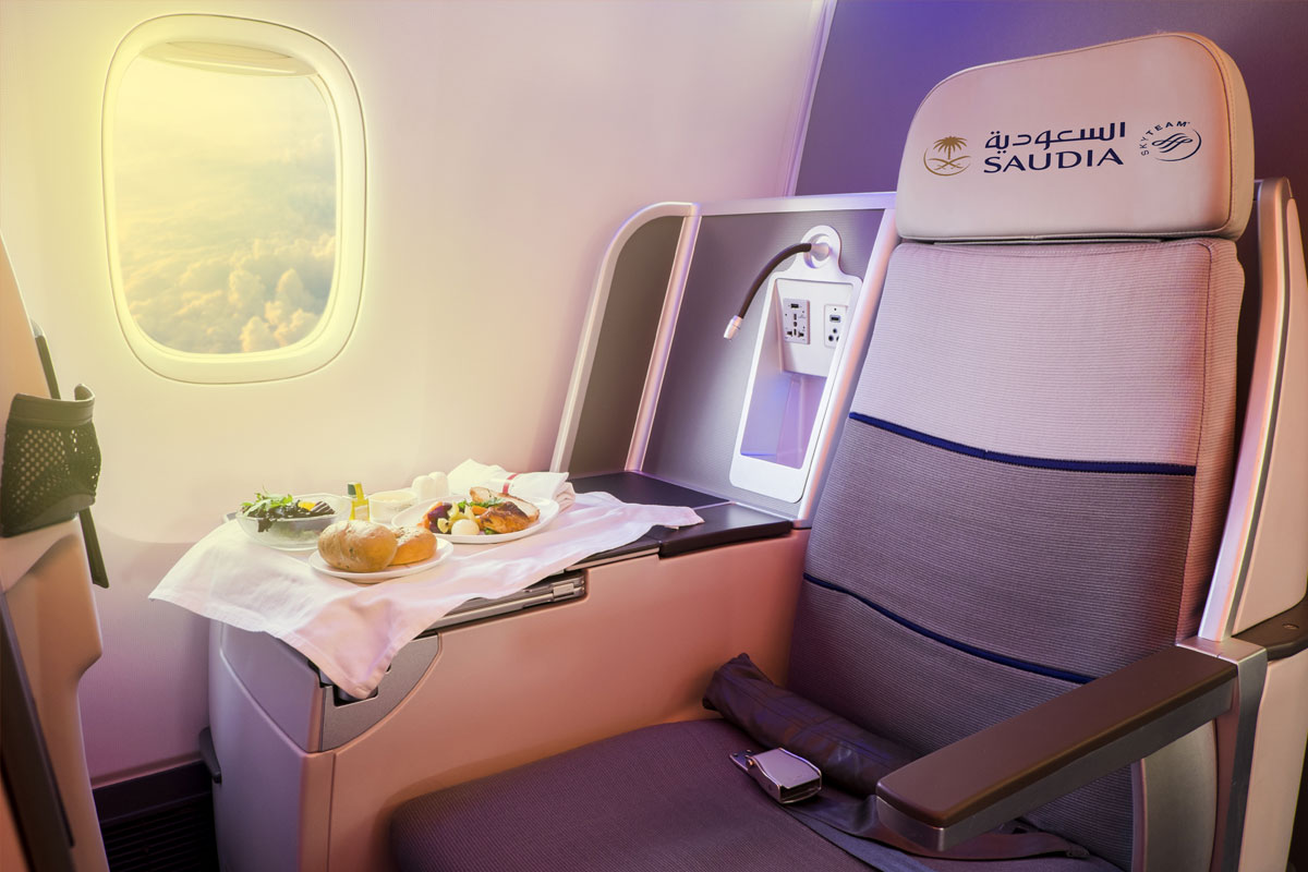 saudia business class featured1709105165