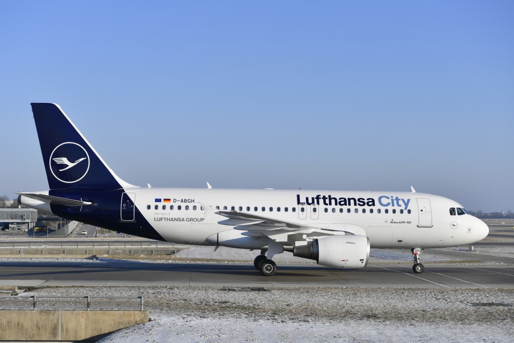 lufthansa1729678925