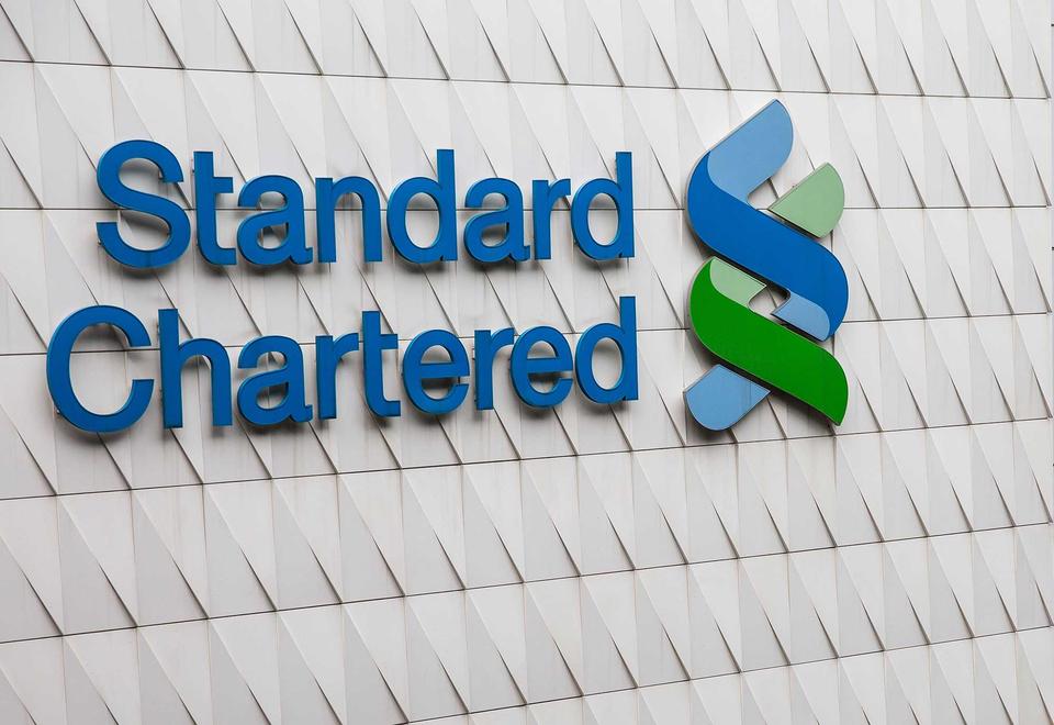 wkNrfnYq Standard Chartered 825467016 11730035624