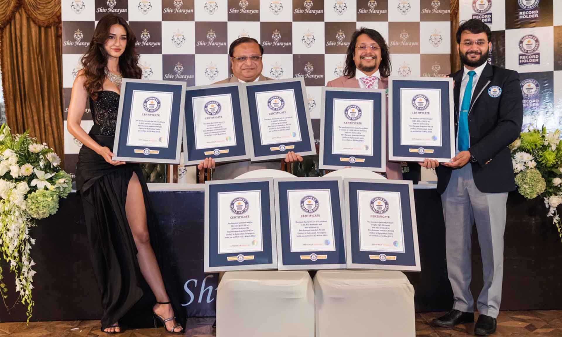 Shiv Narayan Jewellers achieves 8 Guinness World Records pic 1 11733225103